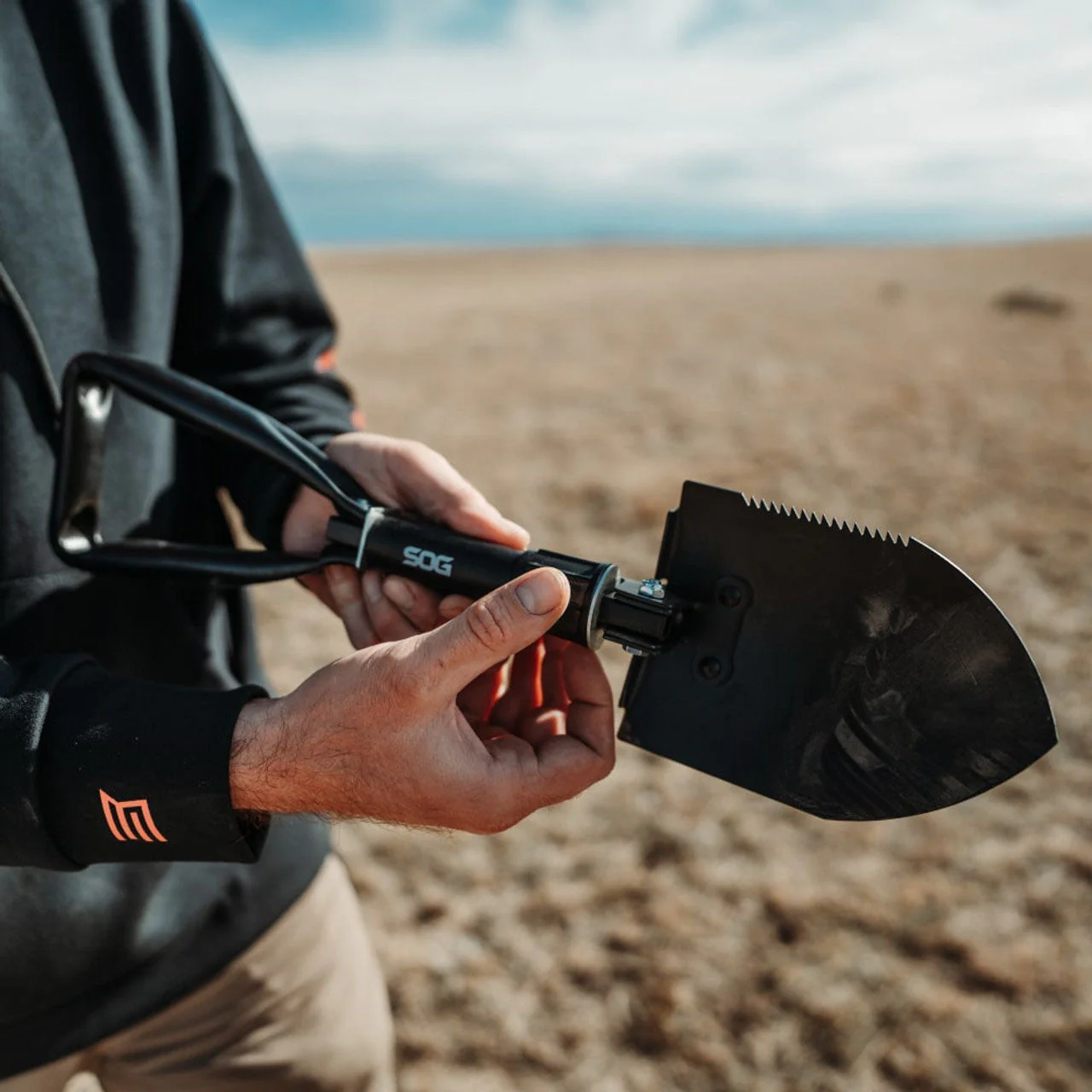 SOG ENTRENCHING TOOL  F08-N - Image 4